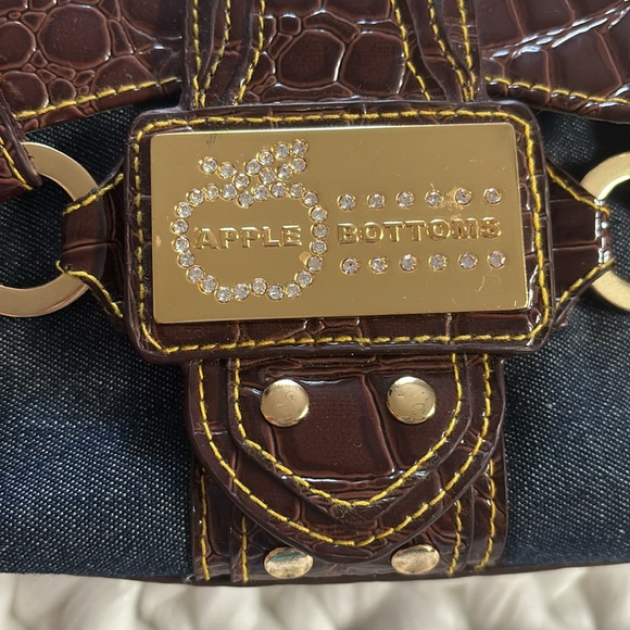 RARE Apple Bottoms Purse - Picture 2 of 8